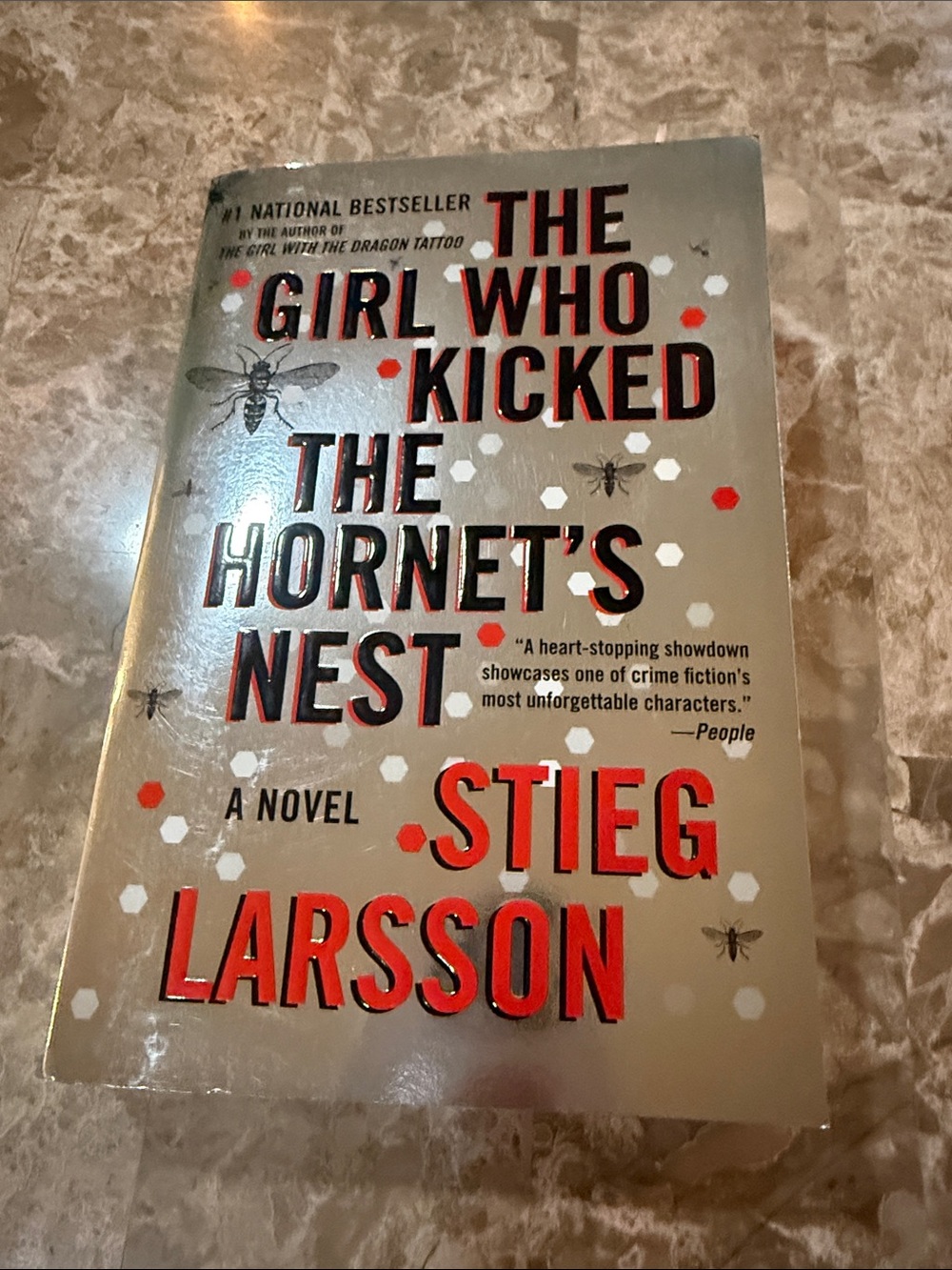 The Girl Who Kicked the Hornet's Nest by Stieg Larsson - Beige/Red Cover